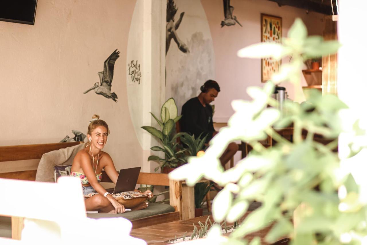 Zeneidas Surf Garden Playa Santa Teresa  외부 사진